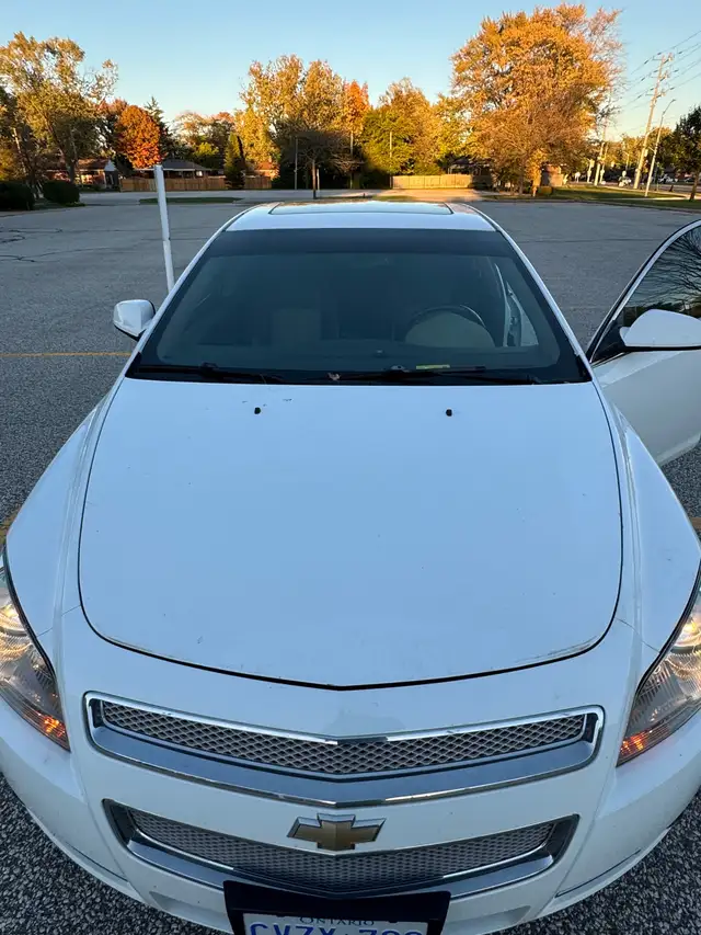 2009 Chevrolet Malibu – $3,500