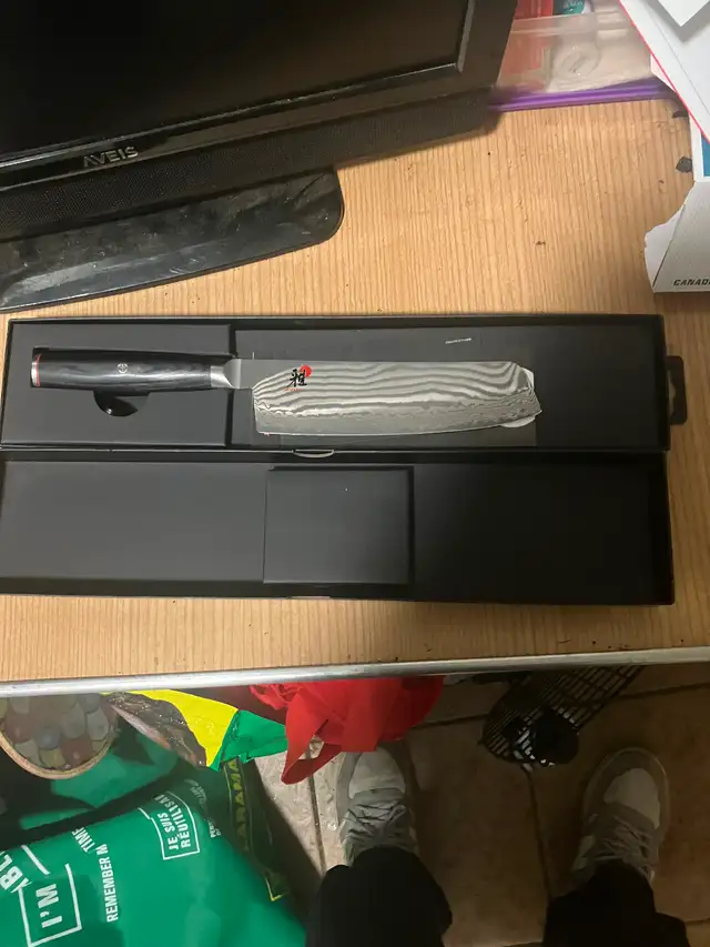 Handmade Japanese knife Miyabi santoku