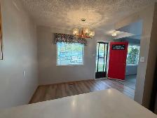 3 Bed Duplex in Eastview with Garage for Rent - Photo 5