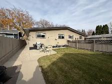 3 Bed Duplex in Eastview with Garage for Rent - Photo 20