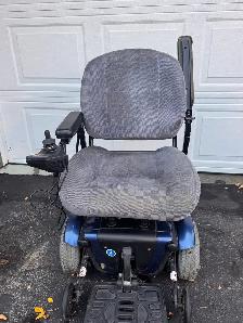 electric wheelchair - Photo 3