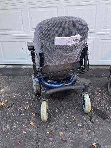 electric wheelchair - Photo 5