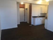 SNUG LITTLE APARTMENT - Photo 7