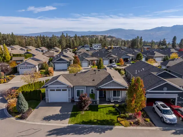 Sage Creek 45  Corner Lot Rancher, 2 Bed   Den