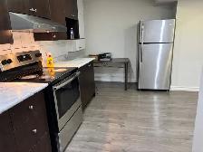 2 Bed Basement Apt - Separate Entrance, Parking   Free Internet - Photo 4