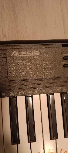 Alesis Melody61MK4 - Photo 3