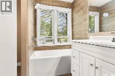 Single-Family House Near Downtown/ Hospital/ Wascana Park - Photo 8