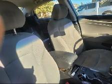 Hyundai Sonata Hybrid - Photo 4