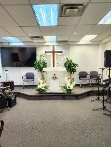Church space for rental - Photo 2