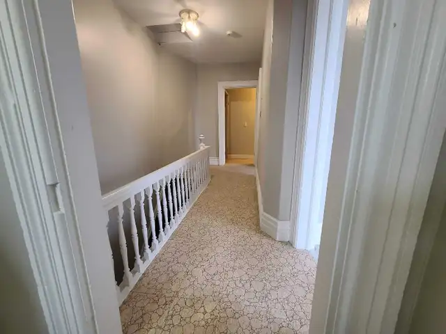 Peterborough 2 bedroom Spacious Apartment $1450