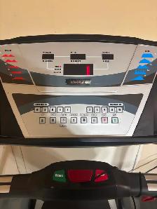 Treadmill - Photo 3