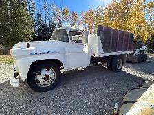 1958 CHEV C-60 CLASSIC 2 TON TRUCK