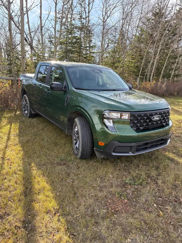 2025 Ford Maverick XLT SuperCrew AWD 2.0L EcoBoost — 31,942 km