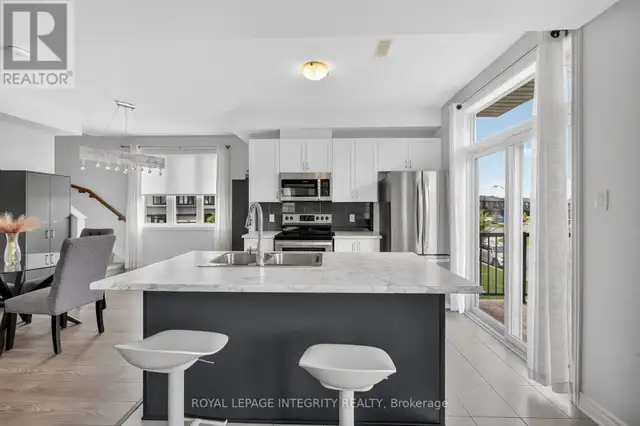 AVAILABLE OCT. 28. PRIVATE FULL BATH MASTER BEDROOM