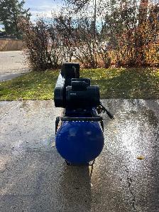Campbell Hausfeld Air Compressor - Photo 2