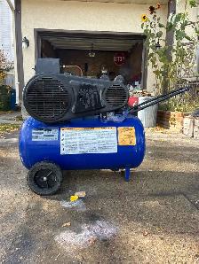 Campbell Hausfeld Air Compressor - Photo 3