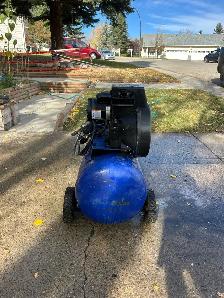 Campbell Hausfeld Air Compressor - Photo 4