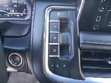 2024 GMC Yukon XL 4WD 4dr SLE - Photo 17