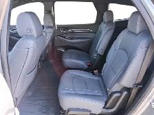 2024 Buick Enclave Essence AWD - Photo 9
