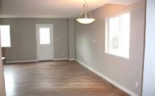 QUALITY, OPEN, 3 BEDROOM, GARAGE & FENCED YARD, FRANK ROSS AREA - Photo 5