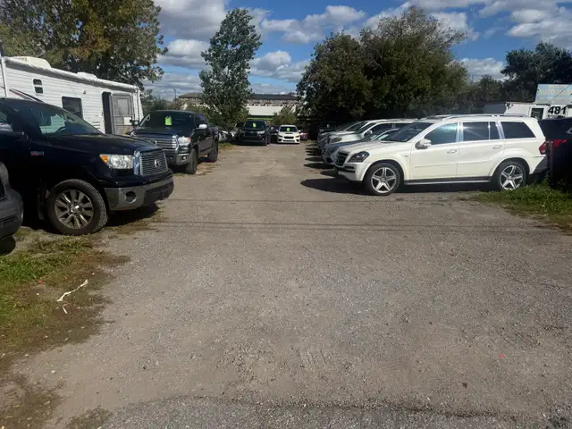 Car lot for lease/rent