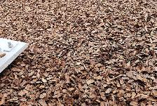 Pine Bark Mulch Mix - Bulk Yards for Shrub Beds & Tree Wells