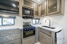 2027 Grand Design Reflection 100 Series 27BH - Photo 7