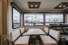 2027 Grand Design Influence 3003RL - Photo 12