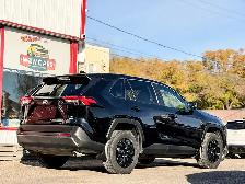 2022 Toyota RAV4 LE - NO ACCIDENTS - Photo 6
