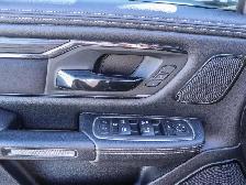 2023 RAM 1500 REBEL NIGHT CREW CAB 4X4 - Photo 8
