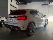 2018 Mercedes-Benz GLA 4Matic l 2.0T l 4Cyl l AMG l Panoramic Ro - Photo 6
