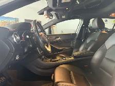 2018 Mercedes-Benz GLA 4Matic l 2.0T l 4Cyl l AMG l Panoramic Ro - Photo 16