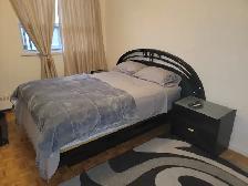 Room in a 2 bedroom apartment - Photo 2