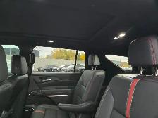 2026 Chevrolet Traverse RS AWD 4dr RS - Photo 12