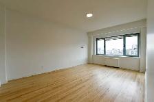 two bed two bath apartment downtown near McGill - ID 2389 - Photo 9