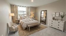 Luxury 4-Bedroom Home with Finished Basement & Garage - Photo 8