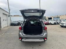 2020 Mitsubishi Outlander ES - Photo 4