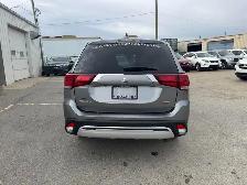 2020 Mitsubishi Outlander ES - Photo 6