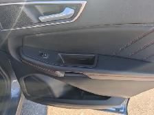 2022 Ford Edge ST-Line ST-Line AWD - Photo 15