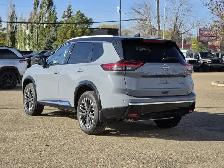2024 Nissan Rogue Platinum - Photo 4