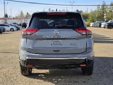 2024 Nissan Rogue Platinum - Photo 5