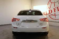2014 Maserati Ghibli S Q4 | AWD | CLEAN CARFAX - Photo 4