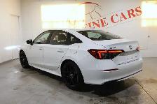 2025 Honda Civic Sedan Hybrid Sport Touring | ONE OWNER | CLEAN - Photo 4