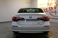 2025 Honda Civic Sedan Hybrid Sport Touring | ONE OWNER | CLEAN - Photo 5