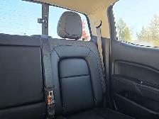 2022 GMC Canyon 4WD AT4 | Leather | Clean Carfax | Fully - Photo 15