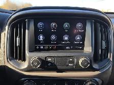 2022 GMC Canyon 4WD AT4 | Leather | Clean Carfax | Fully - Photo 17