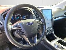 2022 Ford Edge Titanium | AWD | Panoramic Roof | Cold Weather - Photo 14