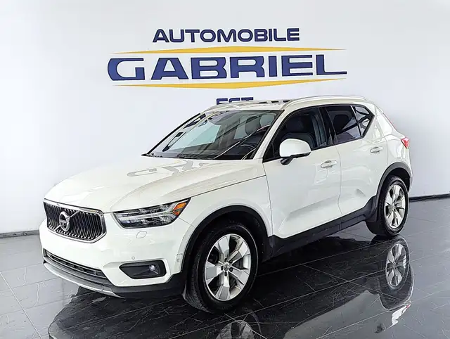 2019 Volvo XC40 T5 Momentum AWD 1 Pr