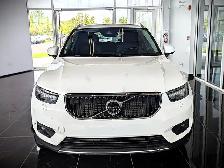 2019 Volvo XC40 T5 Momentum AWD 1 Pr - Photo 2