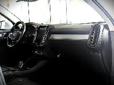 2019 Volvo XC40 T5 Momentum AWD 1 Pr - Photo 26